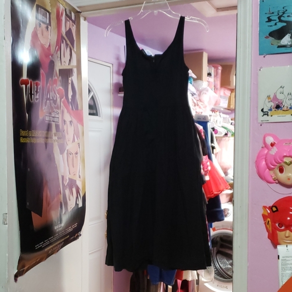 Black grommet goth dress - Picture 5 of 6